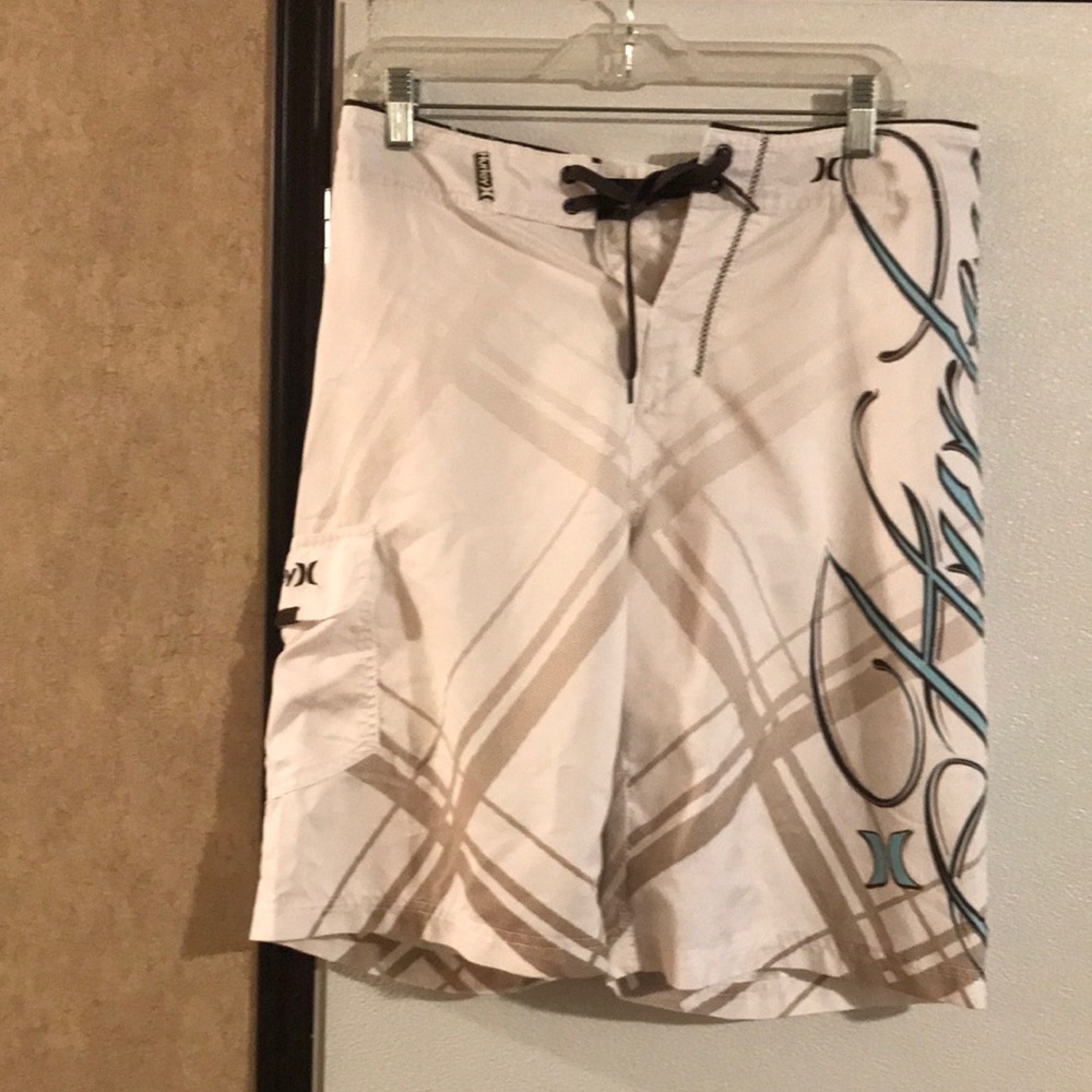 Hurley men’s swimming trunks